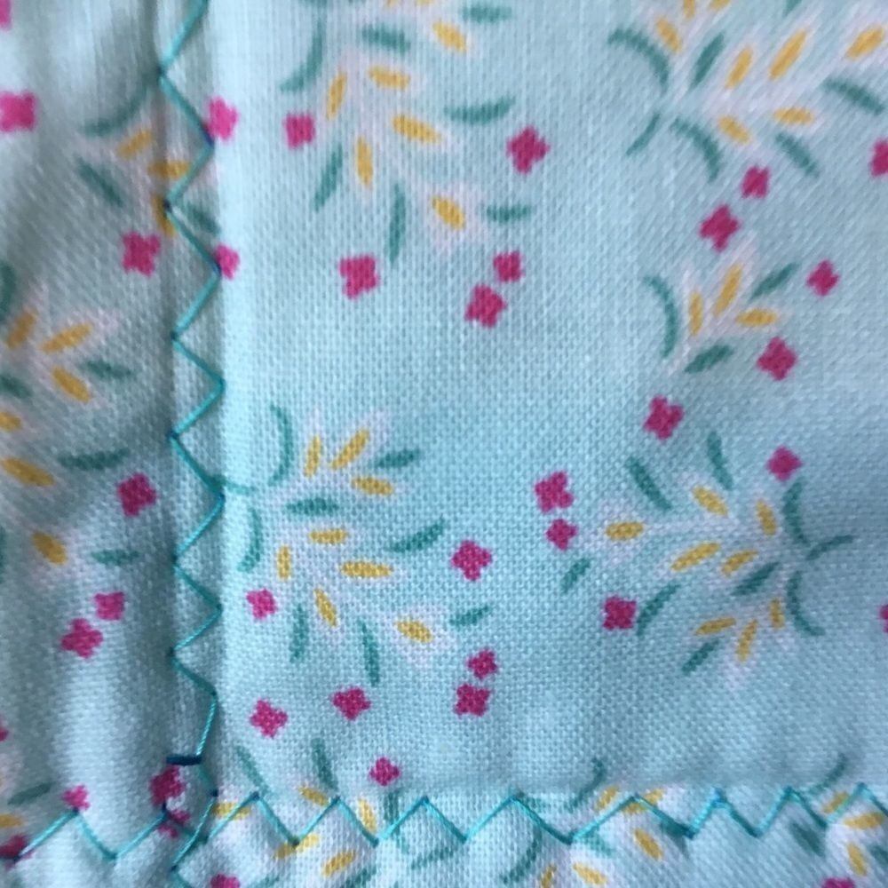 Handmade Quilt   - Picture 8 of 10